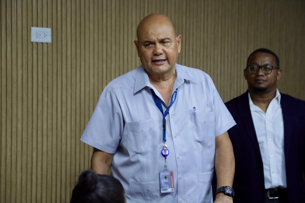 Iniciamos el curso de Cejas y Pestañas en la Junta Comunal de Calidonia, con la participación de 16 jóvenes que han decidido apostar por su crecimiento personal y profesional. Este curso forma parte de nuestro programa Capacítate en tu Barrio, en colaboración con <a href="/InadehOficial/">INADEH</a>