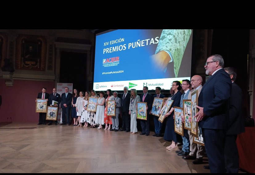 Ricardo Garrido: “Enhorabuena a los galardonados y a <a href="/acijur/">ACIJUR</a> por su gran labor. El trabajo de los comunicadores y periodistas  jurídicos es clave para acercar la justicia y la Procura a la ciudadanía”.