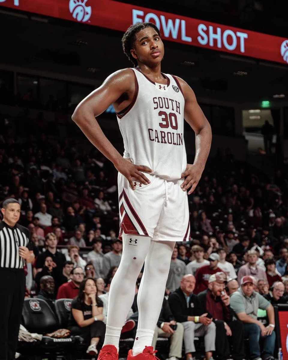 After a great visit &amp; conversation with Head Coach Paris I am Blessed to receive a Division 1 offer from South Carolina !! #gogamecocks