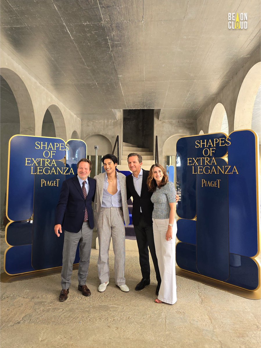 Apo Nattawin steps into the world of Shapes of Extraleganza, unveiling the essence of elegance at the exclusive showroom reveal in Barcelona, Spain. ✨📸

#ApowithPiagetinBarcelona
#Piaget #ShapesOfExtraleganza