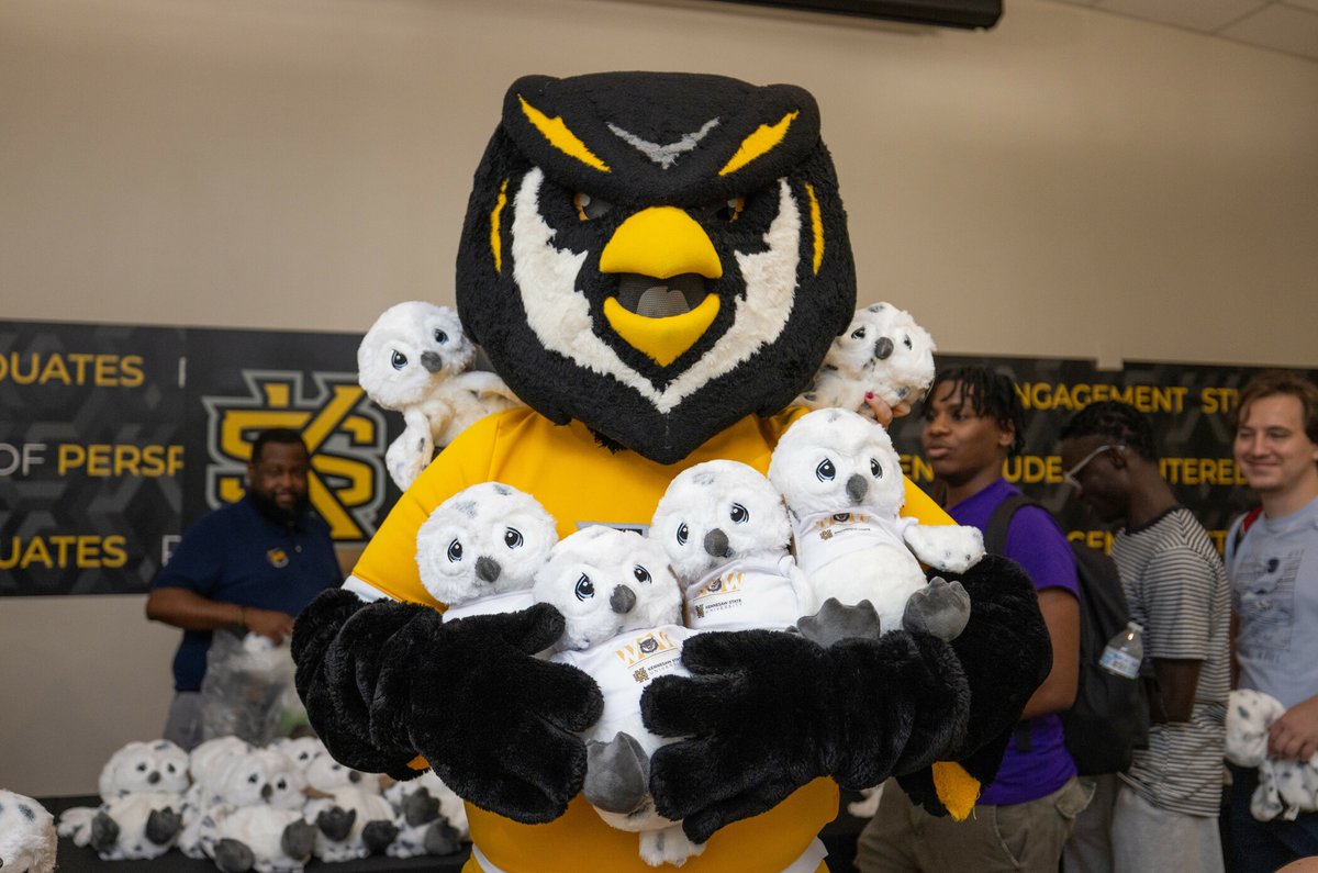 Happy #NationalMascotDay to our very own Scrappy!