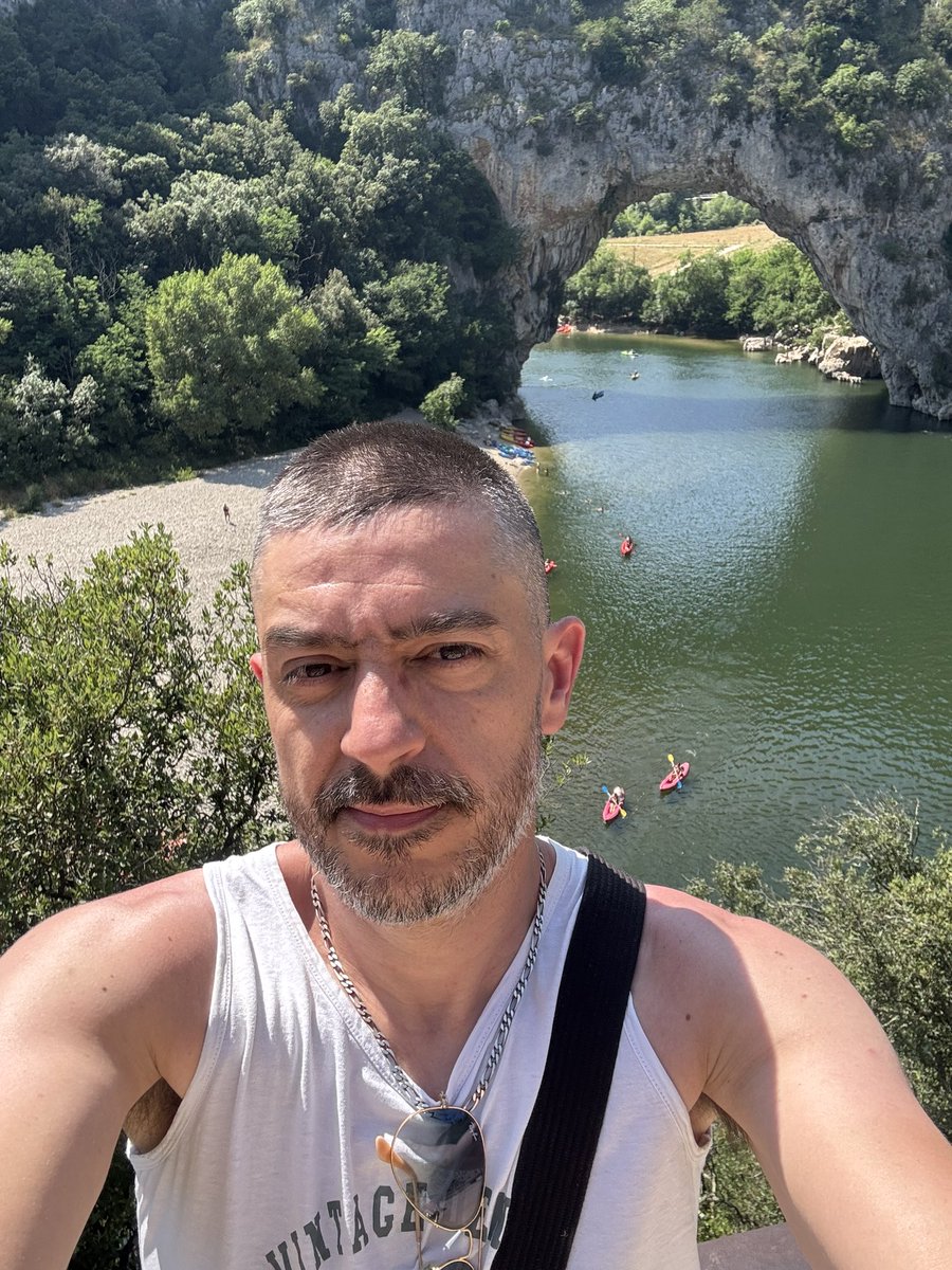 darkzov's tweet image. Un peu de vacances dans vos TL 😏
#PontdArc #Ardeche