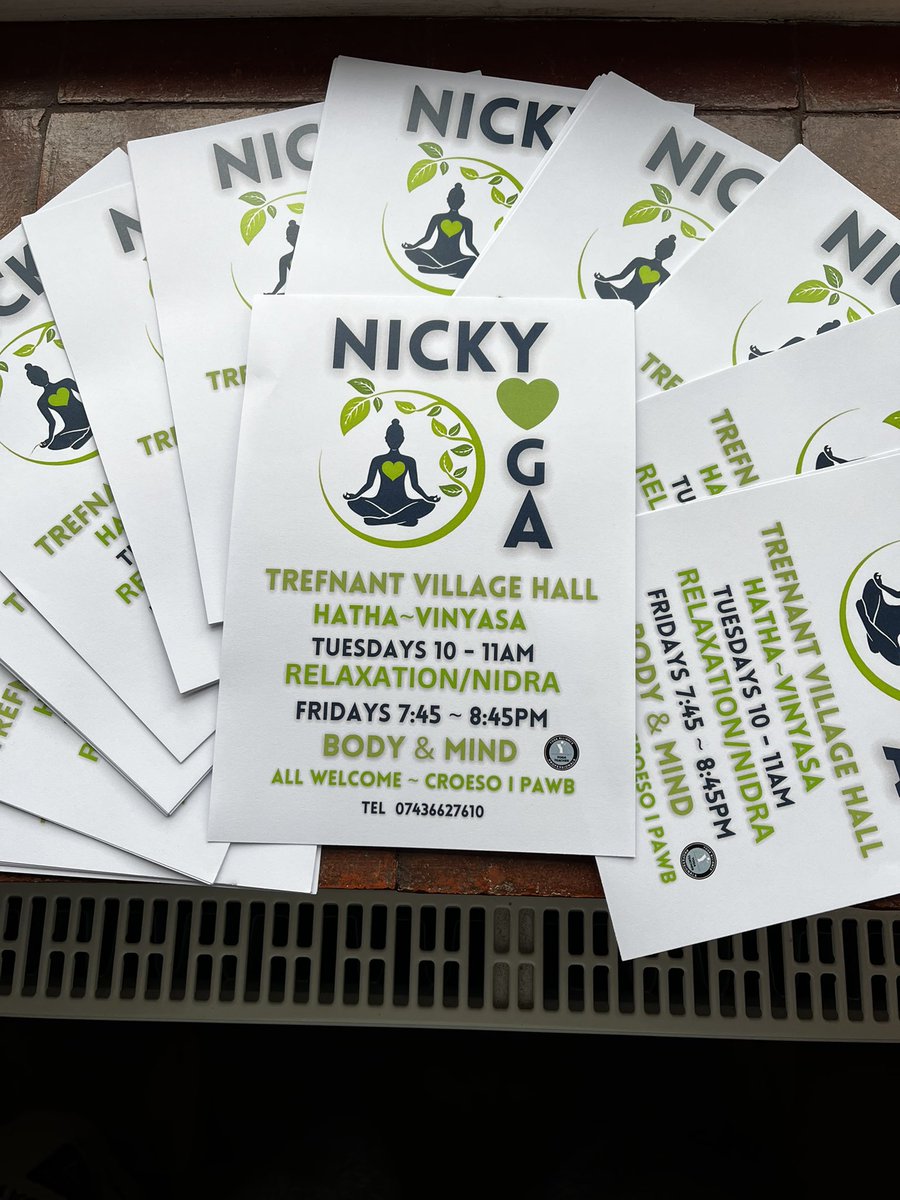 NickyNewLife's tweet photo. If one of these has ended up on your doormat and you struggled to pick it up,  then you probably need this Yoga class!!.. improved flexibility, mobility, strength, breathing, mind body connection 🧘🏼‍♀️💚😘
#yoga #hathavinyasa #yoganidra 
@TrefnantH https://t.co/MBsqEUbM6O