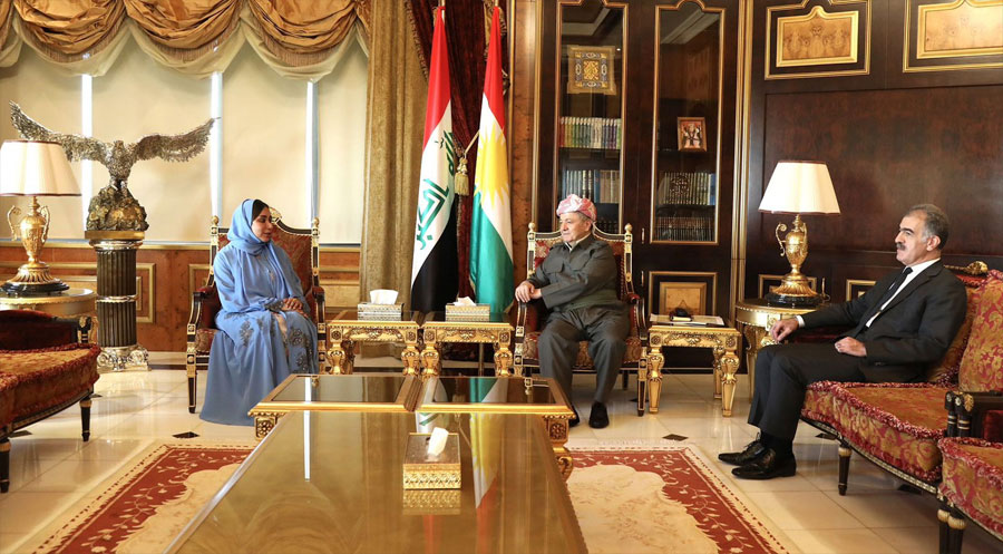 سەرۆک بارزانی پێشوازی ل برێڤەبەرا کارووبارێن کۆنسولخانەیا ئیماراتێ ل ھەولێرێ کر

سەرۆک بارزانی و برێڤەبەرا کارووبارێن کۆنسولخانەیا گشتی یا ئیماراتێ ل ھەولێرێ تەکەز ل سەر دۆستینی و تێکلیێن د ناڤبەرا ھەرێما کوردستانێ و ئیماراتێ دە کر.

darkamazi.net/archives/10524…