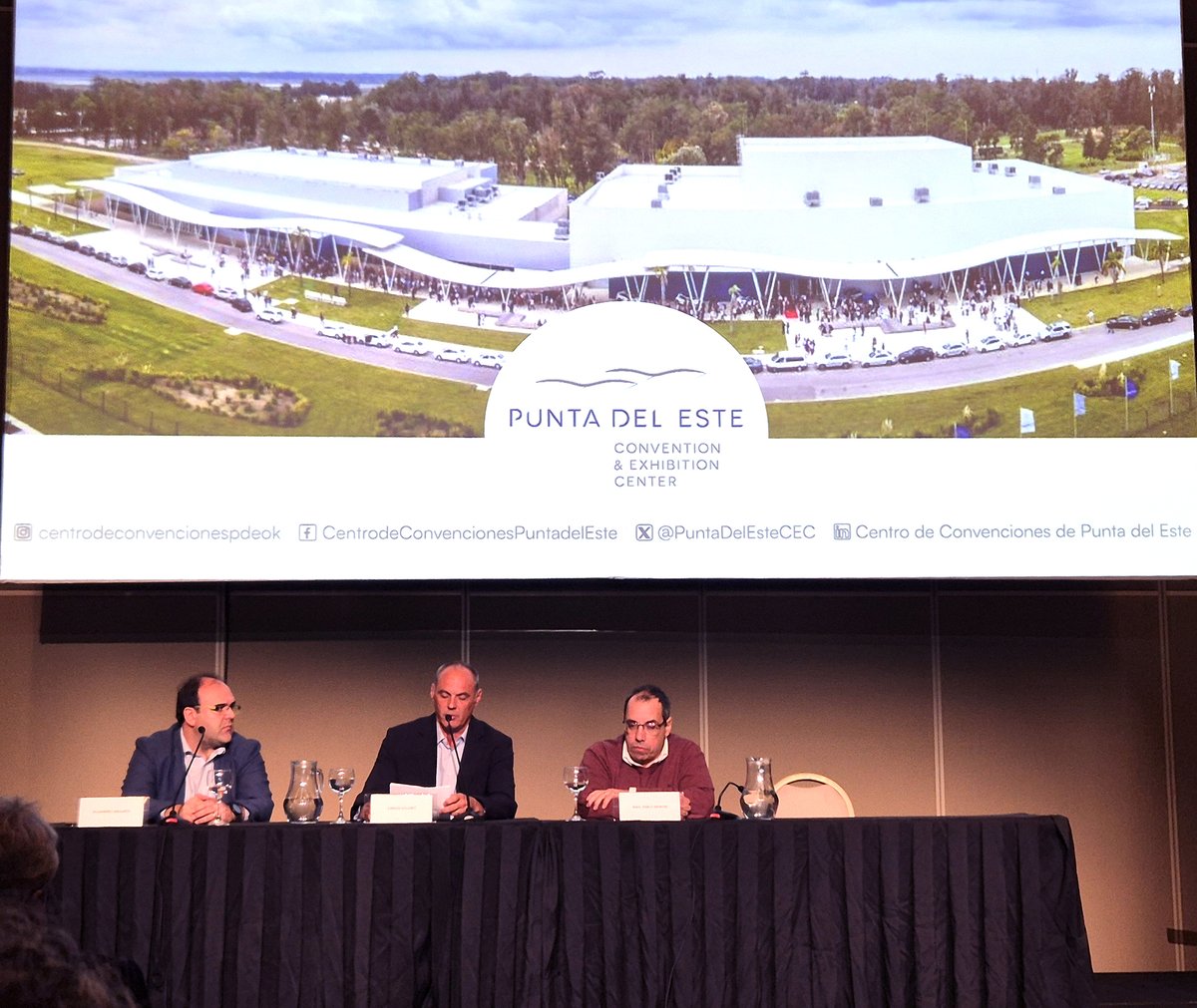 🏢El Centro de Exhibiciones y Convenciones (CEC) presentó su Memoria Comercial 2022-2023 y su Informe de Impacto Económico. CND administra el fideicomiso que estuvo a cargo de la construcción del centro y actualmente supervisa al operador.
🔗cnd.org.uy/noticias/event…