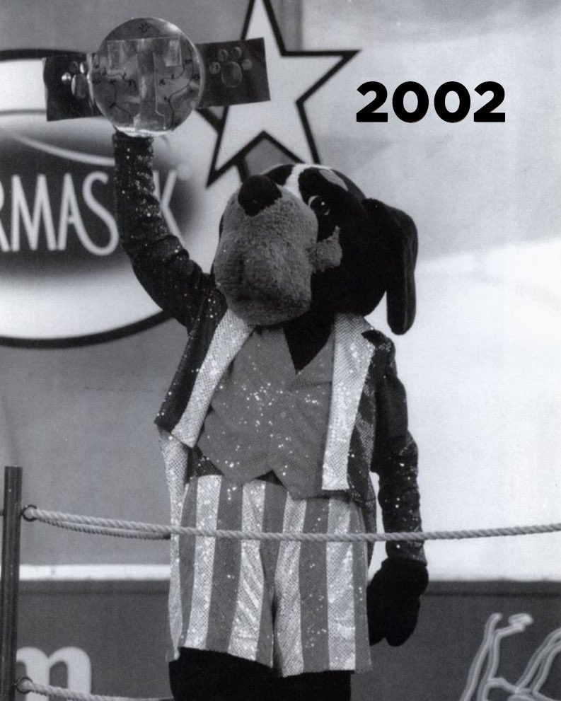 UTSmokey_00's tweet image. It’s a dog’s life for me…through the ages! 🐶🐾🦴🧡 #NationalMascotDay