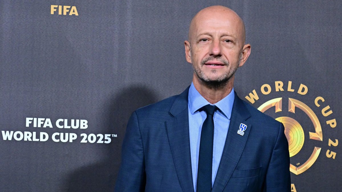 football_li5's tweet image. 🚨🚨🚨🚨🚨🚨🚨🚨🚨🚨

الرئيس التنفيذي لنادي الهلال كالزادا:

إعارة لاعب النصر رونالدو للهلال قبل كأس العالم للأندية كانت ضد المنطق

الهلال لن يلعب مع ريال مدريد من أجل «التقاط الصور» أو تبادل القمصان!

🤯🤯🤯🤯🤯🤯🤯🤯🤯