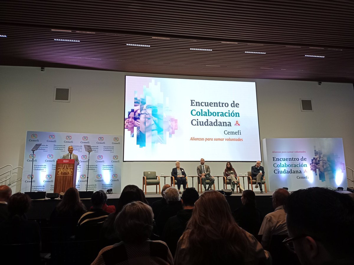 EconometricaCo's tweet photo. 📢 Participamos en el Encuentro de Colaboración Ciudadana 2025 de @Cemefi
Un espacio donde las organizaciones de la sociedad civil dialogamos, compartimos y construimos el futuro que queremos  🇲🇽
Presente: ECONOMETRICA 🔍💼
#CEMEFI2025 #OSC #ColaboraciónCiudadana #ECC2025 https://t.co/xzt4IfAKwD