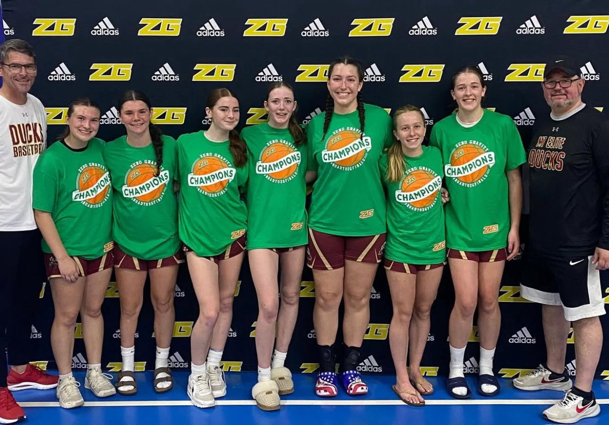 MT Elite Ducks (@mteliteducks) on Twitter photo Congrats MT Elite Ducks 10th Grade Under Armour Rise Emerald on winning the varsity bracket <a href="/zg_newengland/">Zero Gravity New England</a> Summer Tip-Off. A short handed Emerald used grit and mental toughness to avenge an earlier loss & beat BCRI 55-50 to earn the championship! #MTEDFamily #EarnedIt #DellaDucks Congrats MT Elite Ducks 10th Grade Under Armour Rise Emerald on winning the varsity bracket <a href="/zg_newengland/">Zero Gravity New England</a> Summer Tip-Off. A short handed Emerald used grit and mental toughness to avenge an earlier loss & beat BCRI 55-50 to earn the championship! #MTEDFamily #EarnedIt #DellaDucks