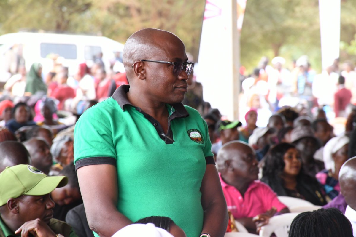 KEFRIHQ's tweet photo. World Desertification and Drought Day 2025 was marked in Mwatate. Leaders praised KEFRI’s tree research and Jaza Miti app. CS Environment, Climate Change and Forestry Dr. Deborah Barasa urged sustainable land use, noting tree cover has risen to 12.3%
#WorldDesertificationDay https://t.co/giSssdtRJ0