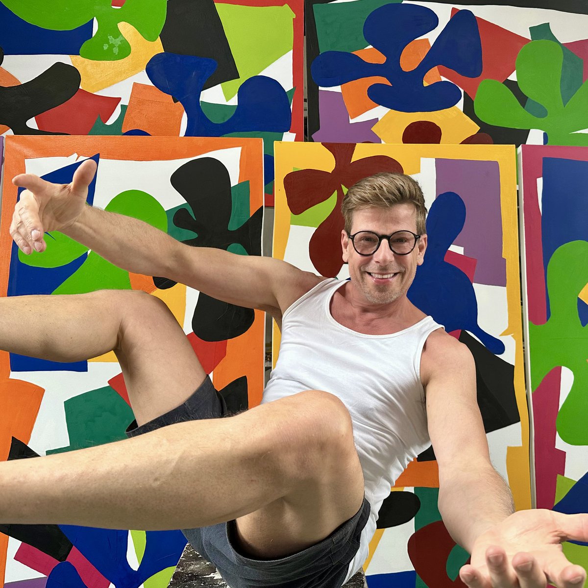 stephan__berlin's tweet photo. Flambant neuf
cettes 6 Escargots inspiré par #matisse 
🐌🐌🐌🐌🐌🐌
#oiloncanvas 
140 x70 x 4 cm
See the collection here
https://t.co/xTbaWKPOBa https://t.co/ywRD2TKWv0
