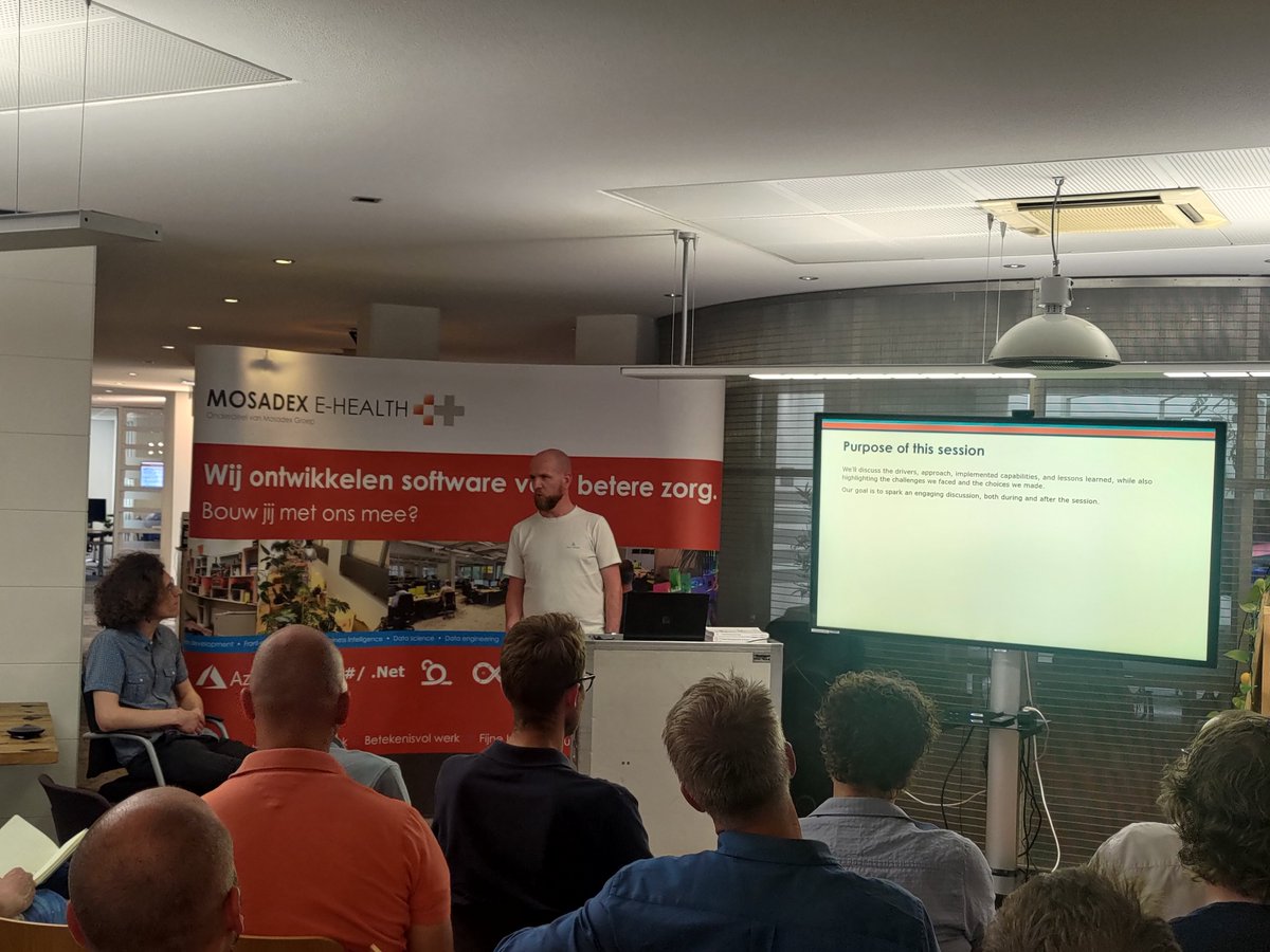 Up first this evening are Robin Meulenbrugge and Frank Stapel talking about building a Self-Serve Data Platform in Fabric.