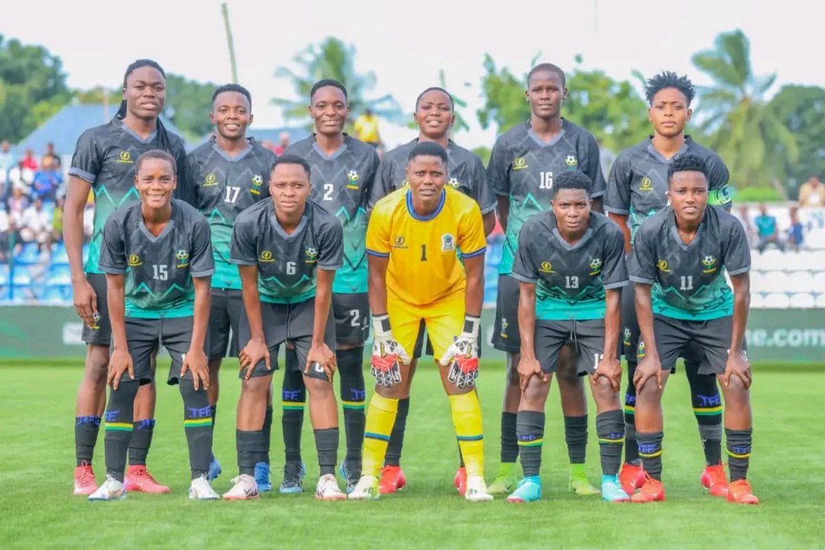 🔵 🔴 Le Burundi s'incline pour la deuxième fois consécutive dans  la CECAFA Senior Women's Championship qui se déroule en Tanzanie.

FT : Burundi 0-6 Tanzanie

Après trois matchs, le bilan des Intamba mu Rugamba est d'une victoire contre l'Ouganda (1-0) et 2 défaites.