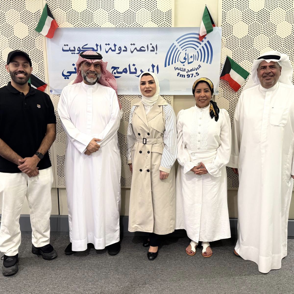 ضيوف برنامج ( من هذا الوطن )  الدكتور / زكريا عبدالقادر الخنجي
الاستاذ / سلامه سلمان الغريّب 
الكوتش / عائشة العلي
تقديم منال العمران وعثمان سليمان
إخراج وليد العويس