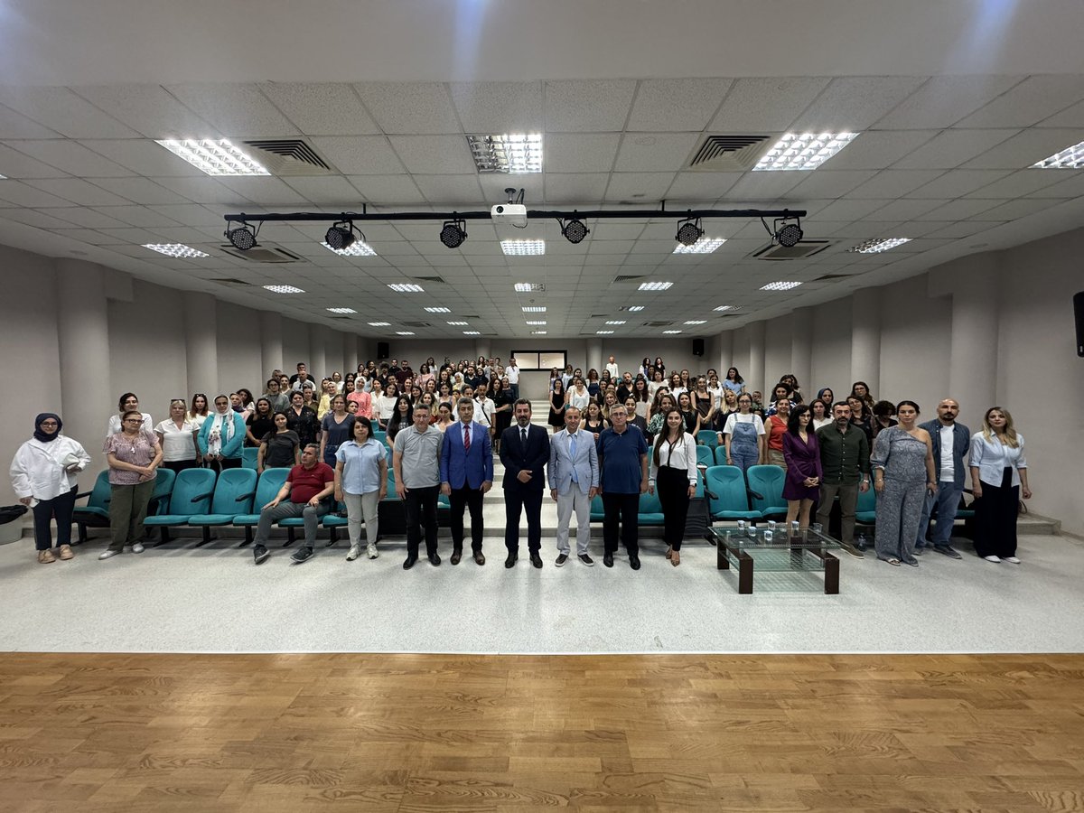Ataşehir İlçe Millî Eğitim Müdürlüğü (@atasehirmem) on Twitter photo Ataşehir Rehberlik ve Araştırma Merkezi Yıl Sonu Değerlendirme Toplantısı,Temel Eğitim Genel Müdürümüz Sn.Ebubekir Sıddık Savaşçı’nın teşrifi ve Millî Eğitim Müdürümüz İsmail Yıldırım’ın katılımıyla gerçekleştirildi.
<a href="/tcmeb/">Millî Eğitim Bakanlığı</a> <a href="/Yusuf__Tekin/">Yusuf Tekin</a> <a href="/istanbulilmem/">İstanbul İl Millî Eğitim Müdürlüğü</a> <a href="/MucahitYentur/">Murat Mücahit Yentür</a> <a href="/iyildirim58/">ismail yıldırım 🇹🇷</a> Ataşehir Rehberlik ve Araştırma Merkezi Yıl Sonu Değerlendirme Toplantısı,Temel Eğitim Genel Müdürümüz Sn.Ebubekir Sıddık Savaşçı’nın teşrifi ve Millî Eğitim Müdürümüz İsmail Yıldırım’ın katılımıyla gerçekleştirildi.
<a href="/tcmeb/">Millî Eğitim Bakanlığı</a> <a href="/Yusuf__Tekin/">Yusuf Tekin</a> <a href="/istanbulilmem/">İstanbul İl Millî Eğitim Müdürlüğü</a> <a href="/MucahitYentur/">Murat Mücahit Yentür</a> <a href="/iyildirim58/">ismail yıldırım 🇹🇷</a>