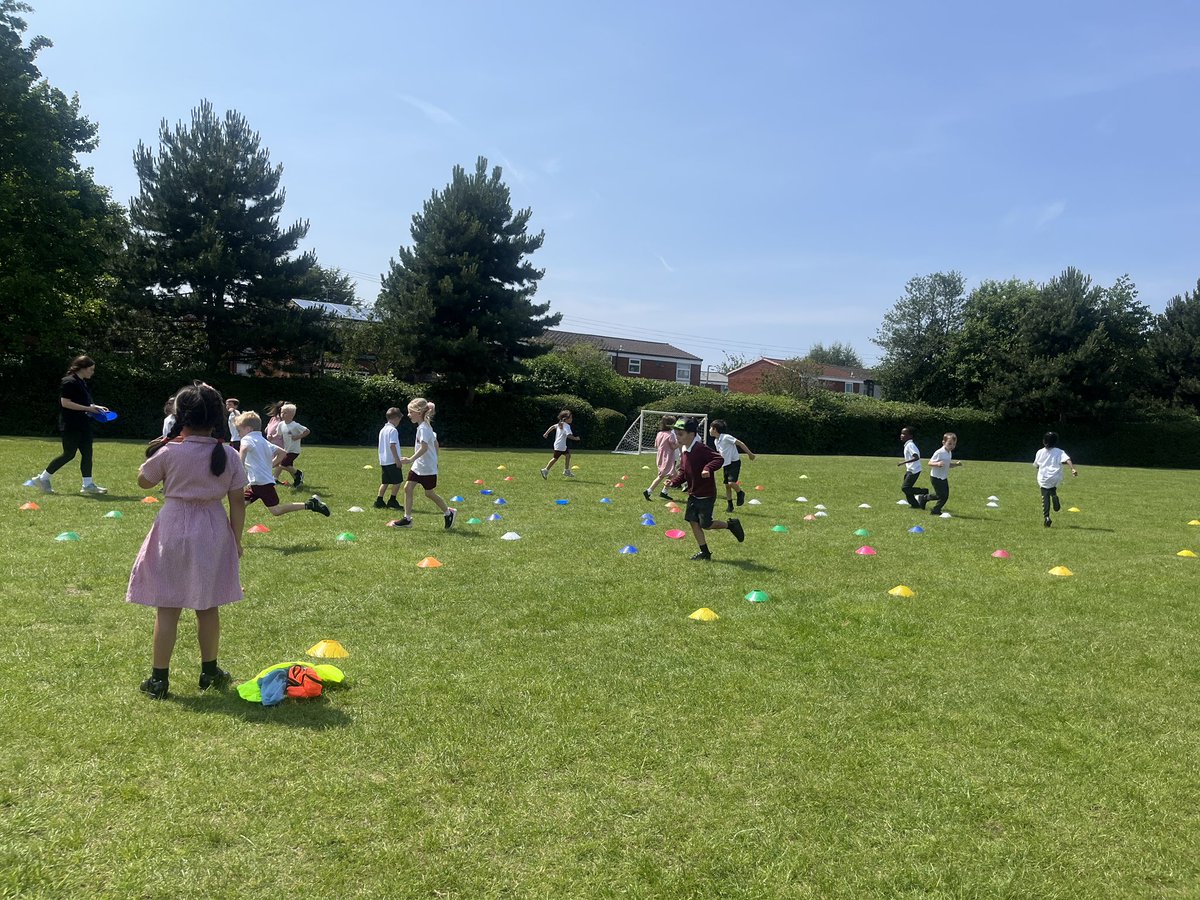 Miss Flynn (@missflynnmlp) on Twitter photo We loved our PE lesson in the sun. We worked hard to play the cone game and collect all of the cones as part of team. <a href="/MabLanePri/">Mab Lane Primary Sch</a> <a href="/MabLanePE/">Mab Lane PE</a> <a href="/MrGuyMLP/">Mr Guy.</a> We loved our PE lesson in the sun. We worked hard to play the cone game and collect all of the cones as part of team. <a href="/MabLanePri/">Mab Lane Primary Sch</a> <a href="/MabLanePE/">Mab Lane PE</a> <a href="/MrGuyMLP/">Mr Guy.</a>