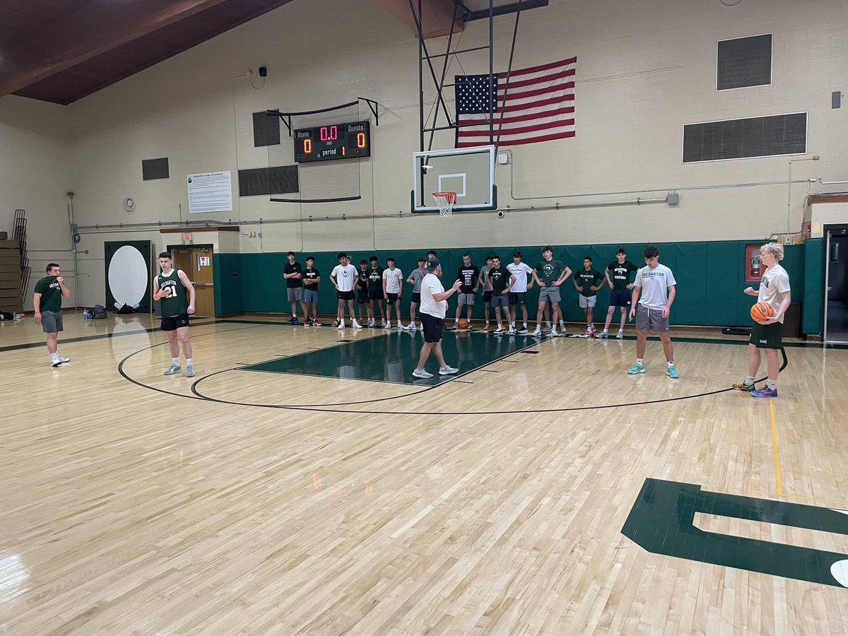 Winter is coming… <a href="/DelbartonHoops/">Delbarton Basketball</a> #playfast 🟢⚪️