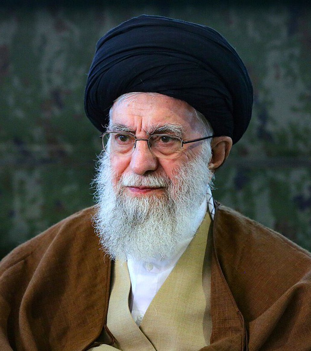 JUST IN: 

🇺🇸🇮🇷 US President Trump demands an "UNCONDITIONAL SURRENDER" by Iran.

-BRICSNews