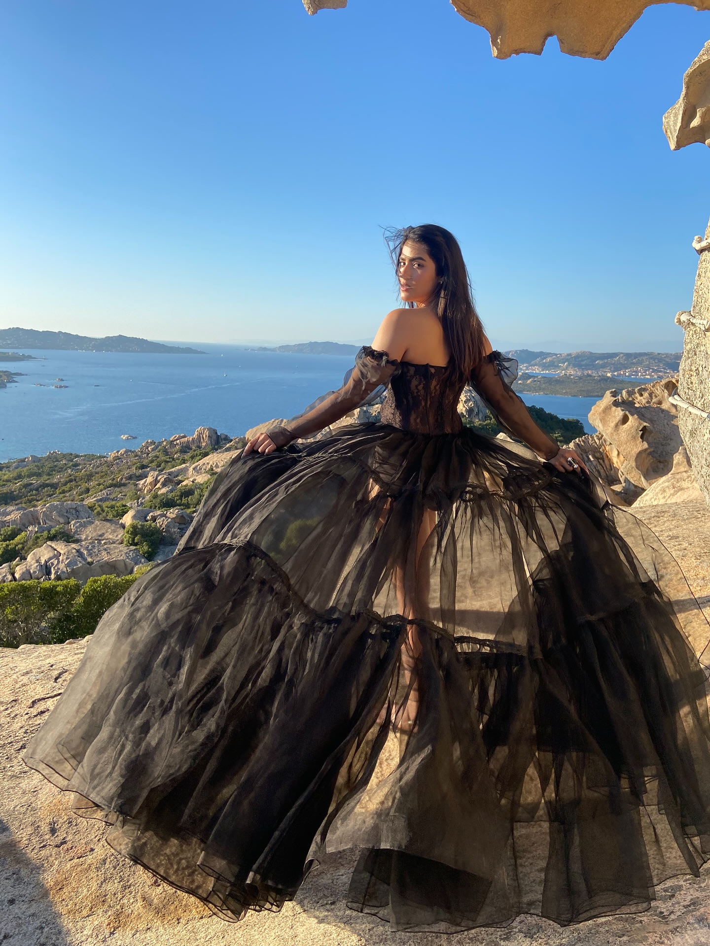 GtqMsE5bYAApSFq?format=jpg&name=large