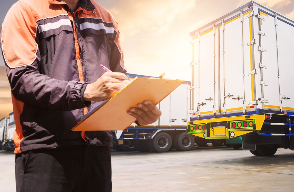 CIPEglobal's tweet image. Today's global trade landscape needs modernization. Working with border agencies, CIPE is often asked, “Can you help us digitalize our licenses, permits, and certificates?” We first look at the purpose behind each step to ensure efficiency comes before tactics. Our Aurelio Garcia…