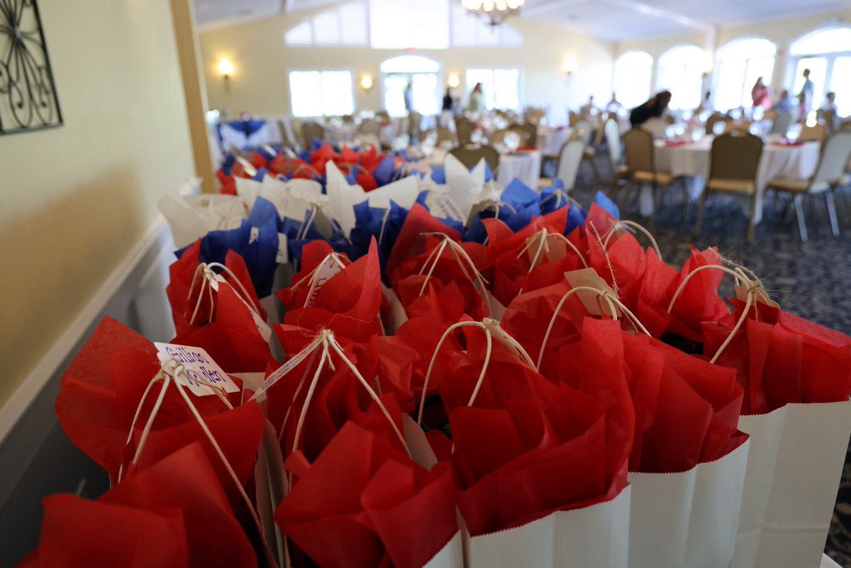 🎉 Congratulations to this year’s <a href="/SCSchools/">Schenectady Schools</a> retirees and newly tenured educators!

Thank you to the dedicated members of the <a href="/sft803/">SFT803</a> Schenectady Federation of Teachers <a href="/nysut/">NYSUT</a>  for your outstanding service to our students, schools, and community. Your commitment to public