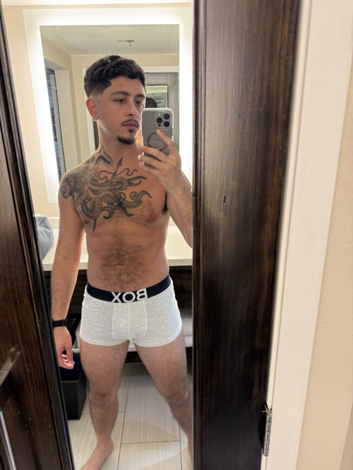 Watch ASAP's leaked NSFW photo on TwXstars