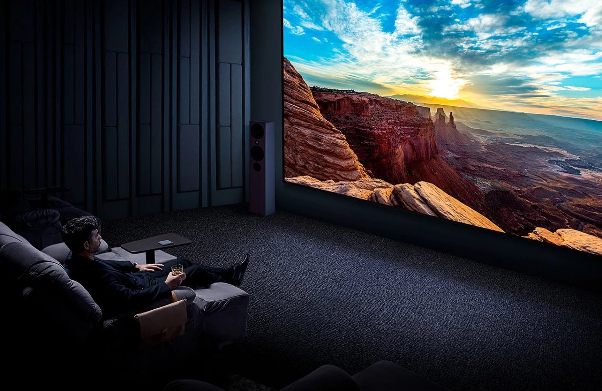 Vidéoprojecteurs 4K BenQ, la vraie image cinéma à la maison #homecinema #videoprojecteur #benqw2720i <a href="/BenQEurope/">BenQ Europe</a> @BenQFR_Gaming dlvr.it/TLPnGS