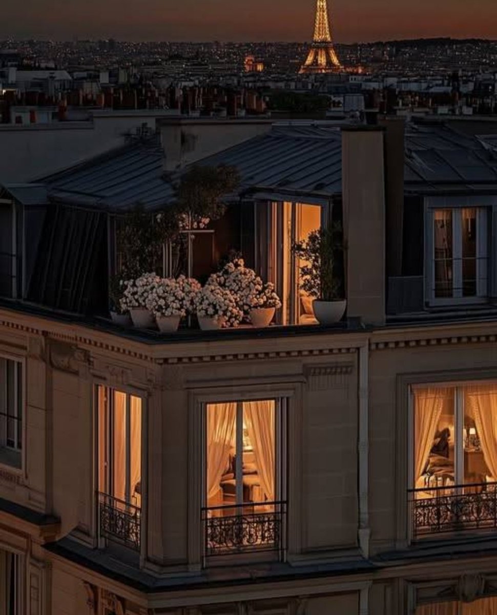 Night in Paris