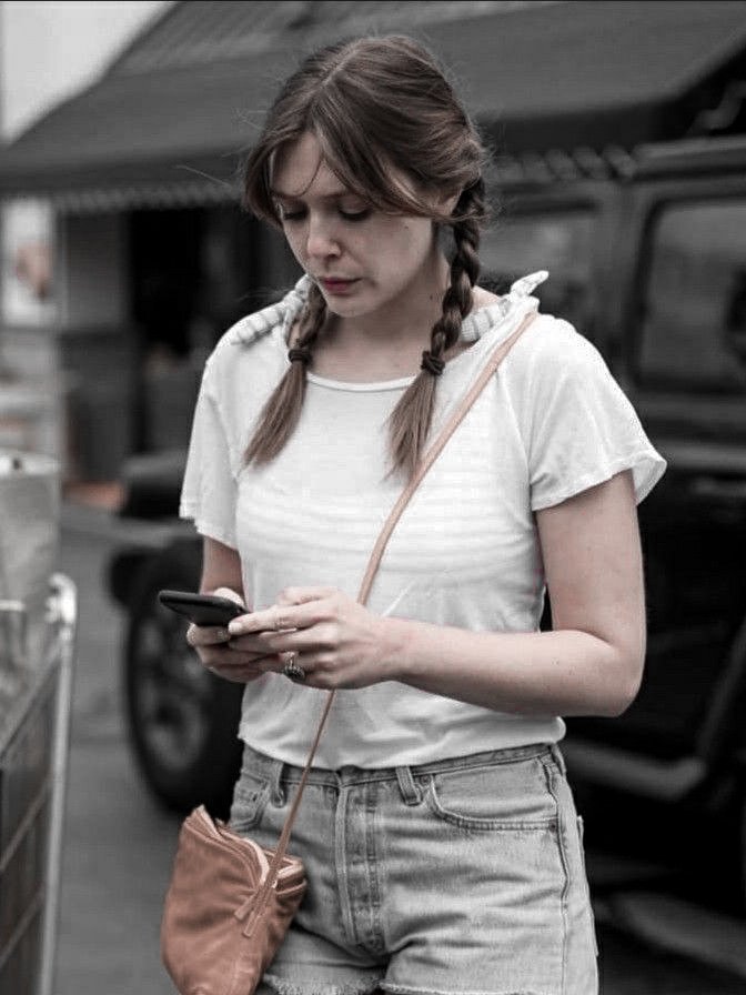 SCARLETMILF_'s tweet image. ㅤ

ㅤ“ㅤ¿Si? Las puedo hacer por ti, mami! Dame un momento!.ㅤ ”

ㅤ