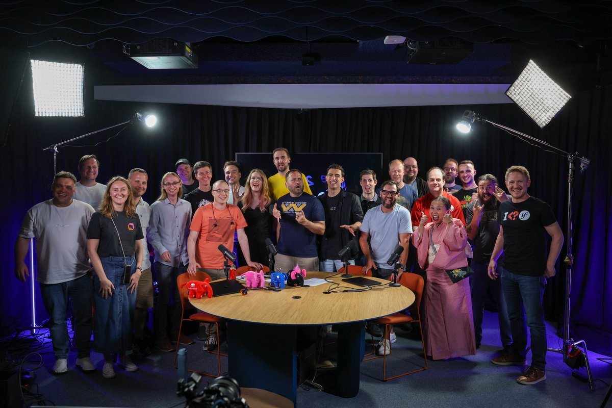 🎉 #PHPverse 2025 has wrapped up! Huge thanks to everyone who joined us in celebrating the 30th birthday of #PHP!

A big shoutout to our amazing hosts — <a href="/brendt_gd/">Brent</a> and <a href="/naderman/">Nils Adermann</a> — to all the inspiring speakers, and to everyone who participated, both online and in person at the