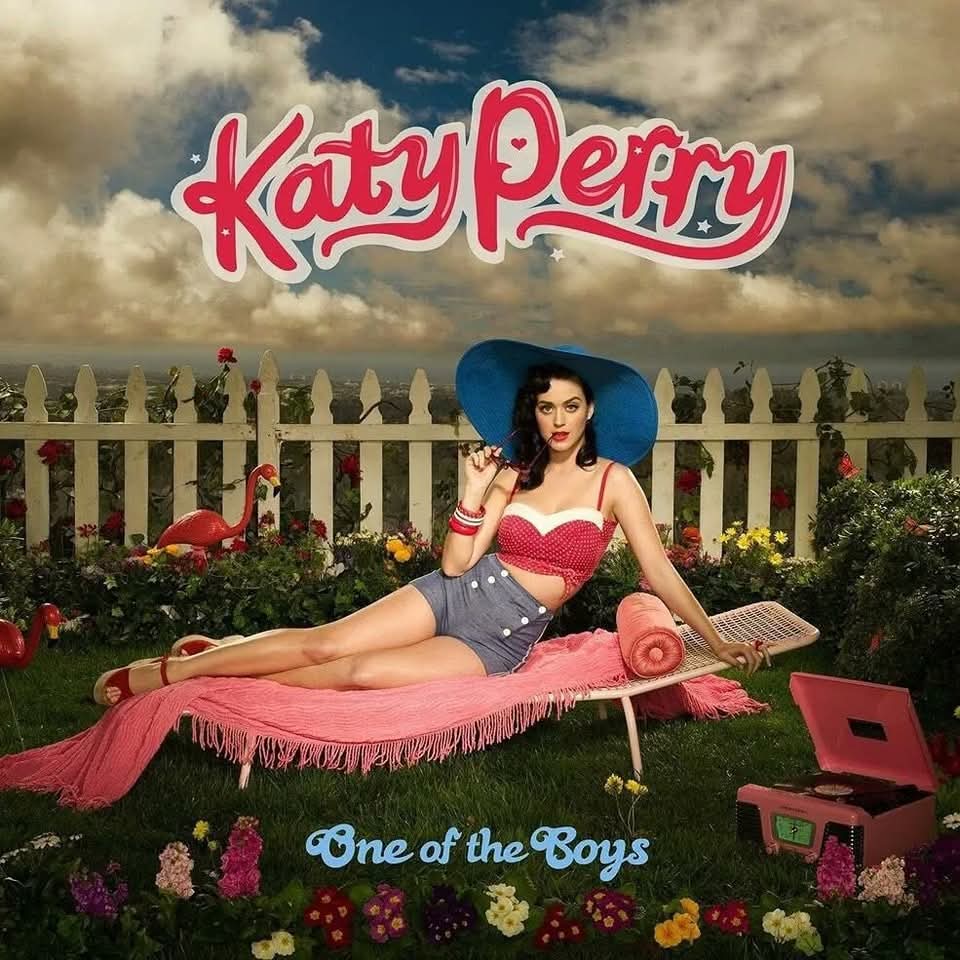 LuOrtegaEnMix's tweet image. 🍓Hoy hace 17 años, @katyperry  lanzó ‘One of the Boys’🍓
Álbum que cuenta con los hits #Ikissedthegirl y #hotncold