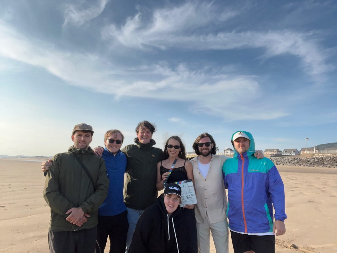 natalia_fox_act's tweet photo. STILL LIFE feature film 🎬
That’s a wrap (for me) https://t.co/MGQdNLYqGl