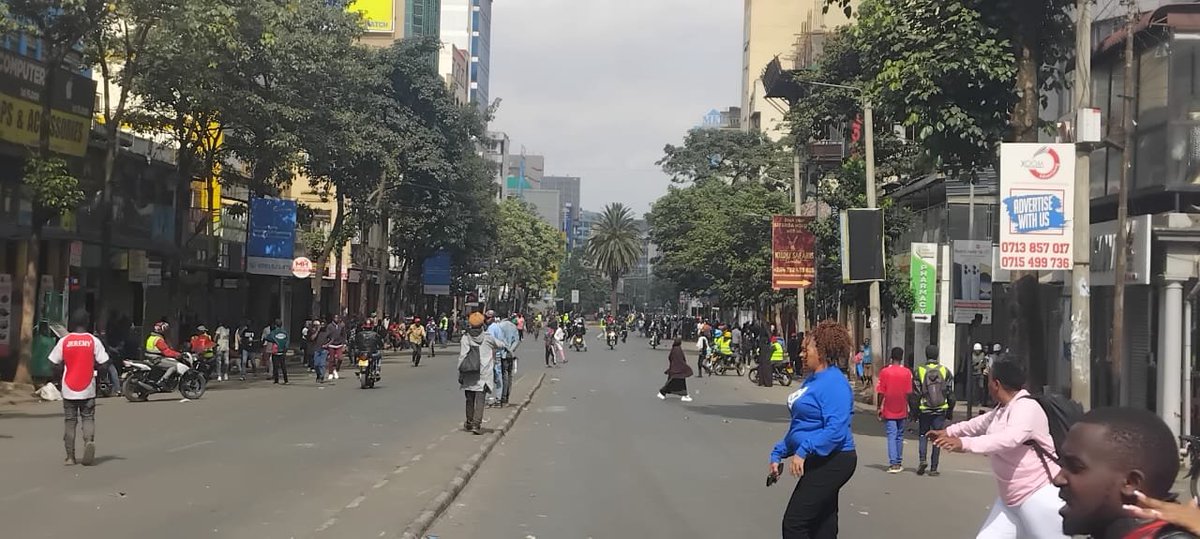 No amount of threats or intimidation can stop the people of Kenya from reclaiming their nation and taking control of their future.
#endpolicebrutalityke #JusticeForAlbertOjwang 
#JusticeForEliJoshua