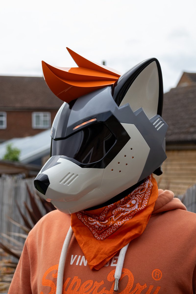 🔥 HARD TO BE SO COOL WHEN U RUN SO HOT 🔥

(No fr heatstroke IMMINENT🥵)

📸: <a href="/smolpup/">Okkkk</a>.bsky.social 🦋
🦝: <a href="/garudaworkshop/">Garuda Workshop</a> 🐦
