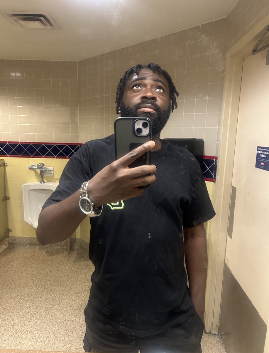 RhydaFootyNG's tweet photo. I'll be like your medicine; you'll take every dose of me
- 2 at dawn,
2 in the dusk.
#nohypes #Sony #mirrorselfies https://t.co/9DHvOzAVBN