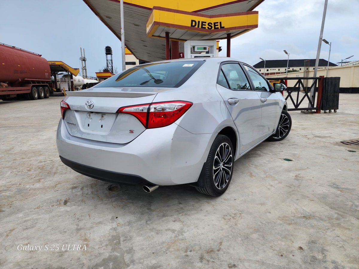 Greatcrown_auto's tweet photo. DIRECT TOKUNBO 
2015 TOYOTA COROLLA SPORT 
REVERSE CAMERA NAVIGATION 
SUPER CLEAN, ALLOY RIMS 

PRICE: #17.2M
Phone: 07033870556
Location : festac Lagos 

#Madueke #yaya #dangote #OVER200 #BenueIsBleeding #BenueLivesMatters #benuemassacre #BenueCrisis #Benue #Isreal #Tunde https://t.co/20xotRnniI