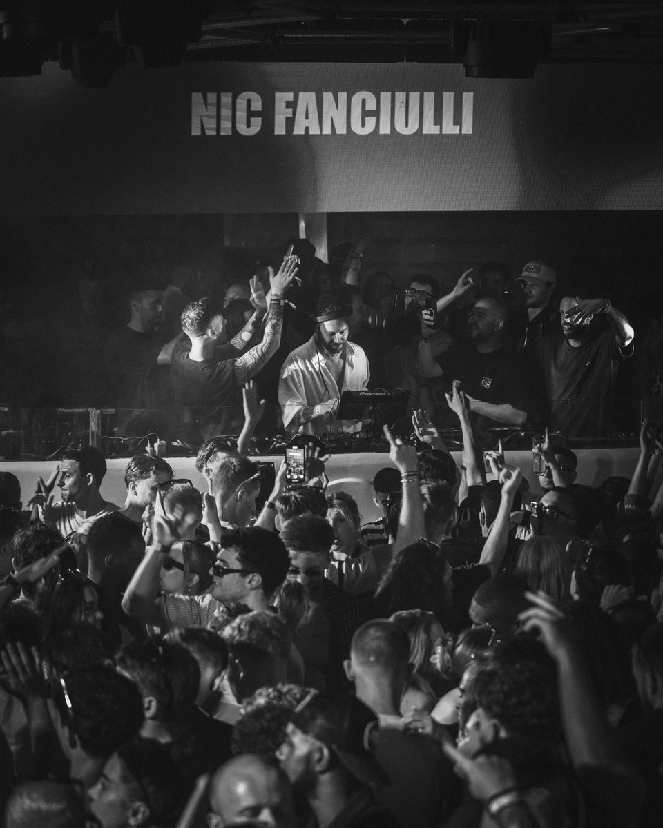 Nic Fanciulli (@nicfanciulli) on Twitter photo Barcelona brought the heat 🔥 Thanks to <a href="/FrankyRizardo/">Franky Rizardo</a> & the FLOW crew… was serious energy 👊 Barcelona brought the heat 🔥 Thanks to <a href="/FrankyRizardo/">Franky Rizardo</a> & the FLOW crew… was serious energy 👊