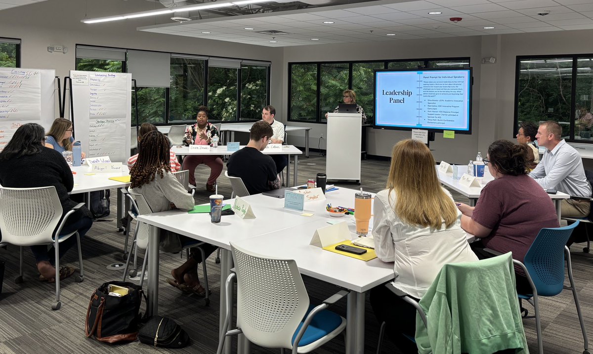 Kathymhouse's tweet image. Superstar panel this morning talking with aspiring leaders at OVEC. Intentionality,  empathy,  perseverance! DrErica Brooks , Rob Collins , Rachel Yarbrough , Tonya Nicole Holt , Matt Mercer. Thank you for your time and your service!