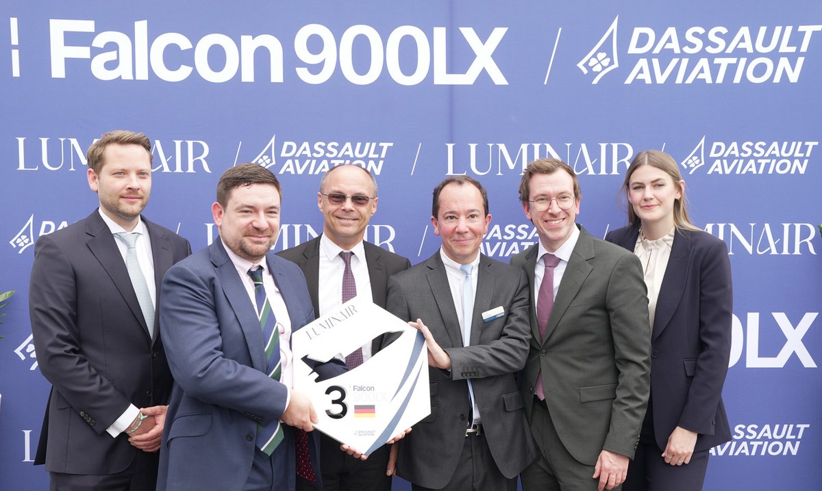 Heading for Hamburg: three new Falcon 900LXs for LUMINAIR fleet. #ParisAirShow Read more: bit.ly/4e4BVTg