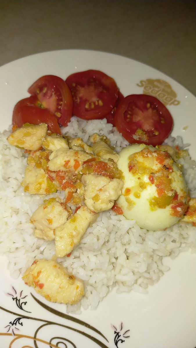 Pulang kerja Langsg oseng oseng wkwkw .. Alhamdulillah mantep bener dahh ❤️