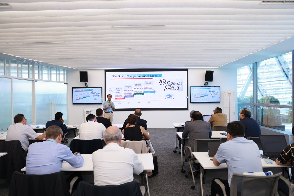 In Shanghai AI Workshop, Tsinghua University's Prof. LIANG Zheng explored global AI governance, examined challenges in harmonizing AI policies across OPCW states, shared best practices for AI in CW monitoring, and enhancing CWC implementation through responsible AI. #AIforGood
