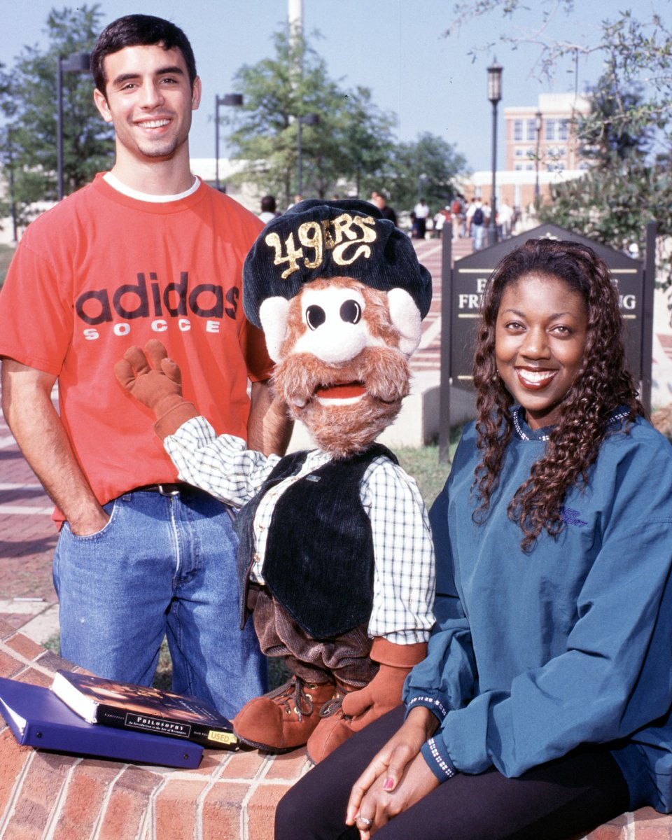 Norm has had a few eras over the years ⛏ #NationalMascotDay