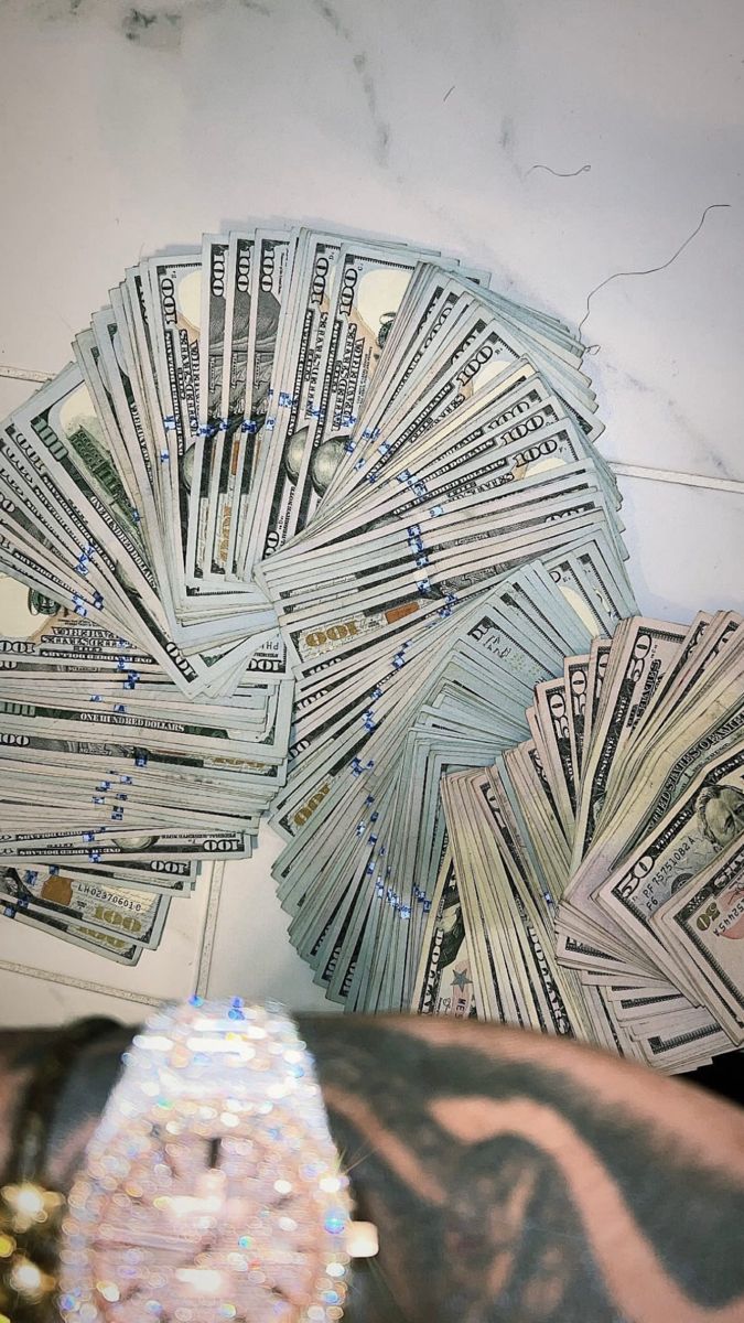 You are attracting and multiplying your CASH.

Drop "888" to claim it!