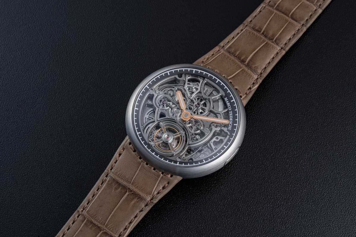 Passionhorloger's tweet photo. Kross Studio présente la MT1: Chronomètre Tourbillon 7 Jours
https://t.co/7deyCnSKbn https://t.co/VT3ohs4LZA