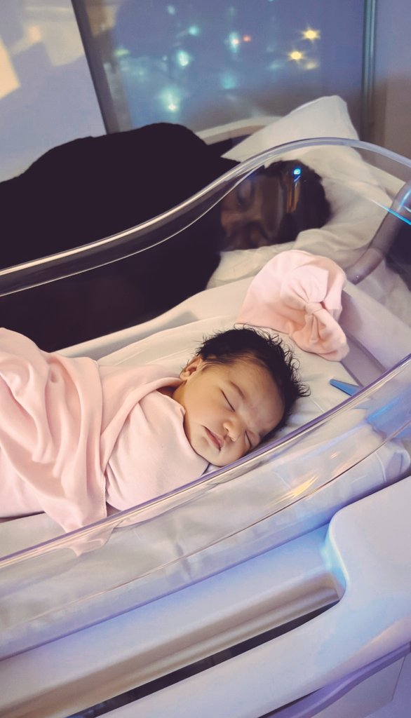 Mr_lenobaby's tweet image. La familia