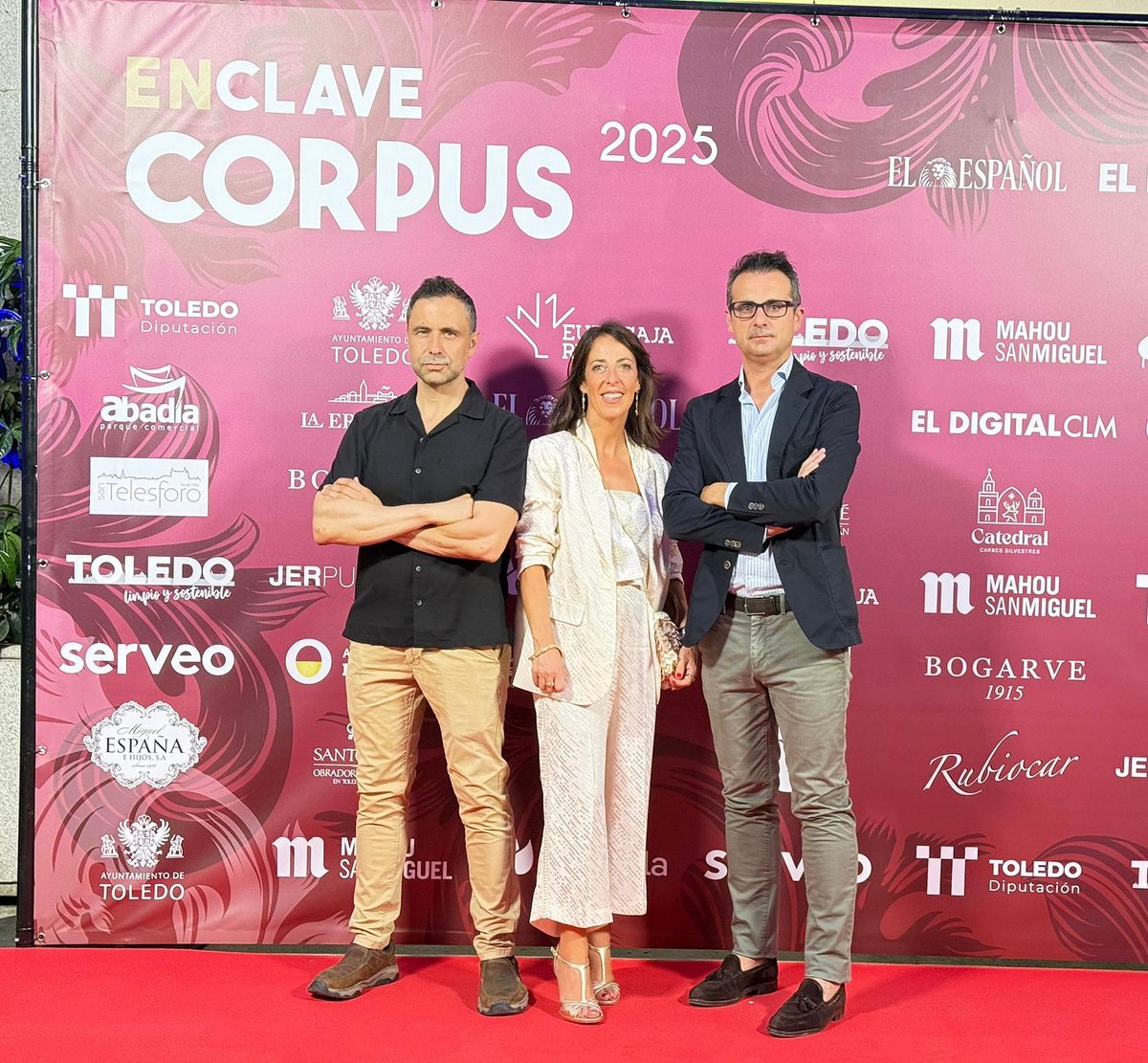 Ayer Ismael Moreno, CEO, María Gigante, CFO e Ismael Terriza, Dircom de MADRIJA, participaron en el evento social Enclave Corpus, organizado por @eldigitalCLM en Toledo. 

📍Este acto, que marca el inicio de las celebraciones del Corpus Christi, reunió a cerca de mil personas.