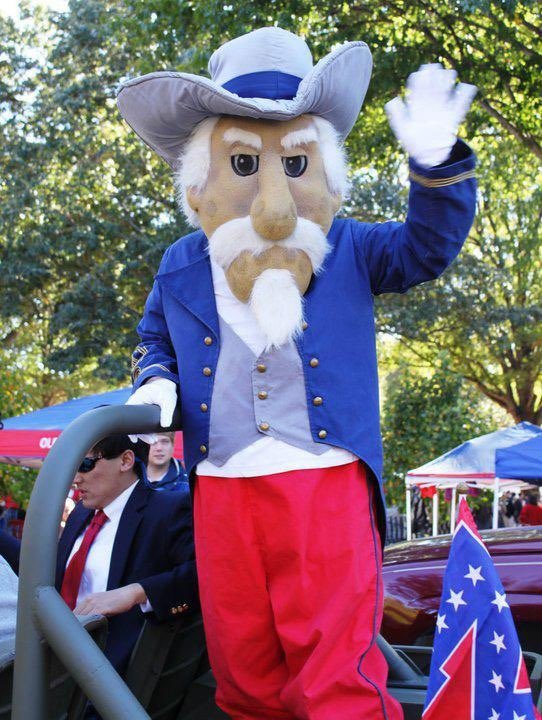 OldRowOleMiss's tweet image. Happy national mascot day! Bring him back! @OldRowOfficial @OldRowSports