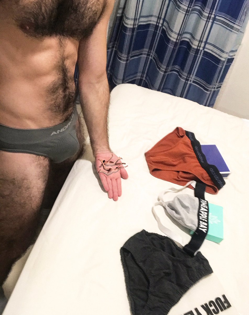 Look, new acquisitions! More dirty work for you, much more pleasure for me 😈🩲