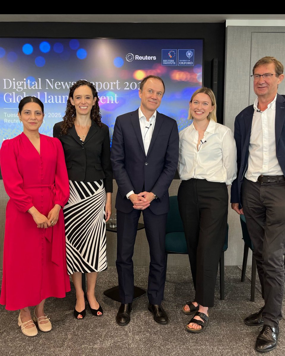 FPALondon's tweet image. It’s out ! the 14th #DigitalNewsReport @Reuters presented @nicnewman finds that #tv and #print consumption are losing to #socialmedia #video,
#podcast + @YouTube on the rise and #ai #chatbots make their entrance as news sources
With @basialcummings @davidgrayrhodes @NewsEdJane