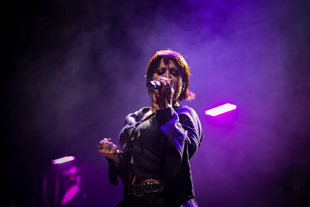 💎 Espero que les gusten las sorpresas rockeros 🤘